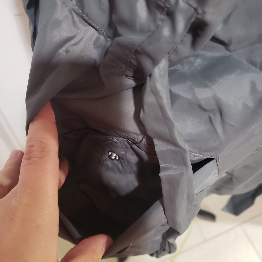 Jacket in a Packet - Picture 5 of 8